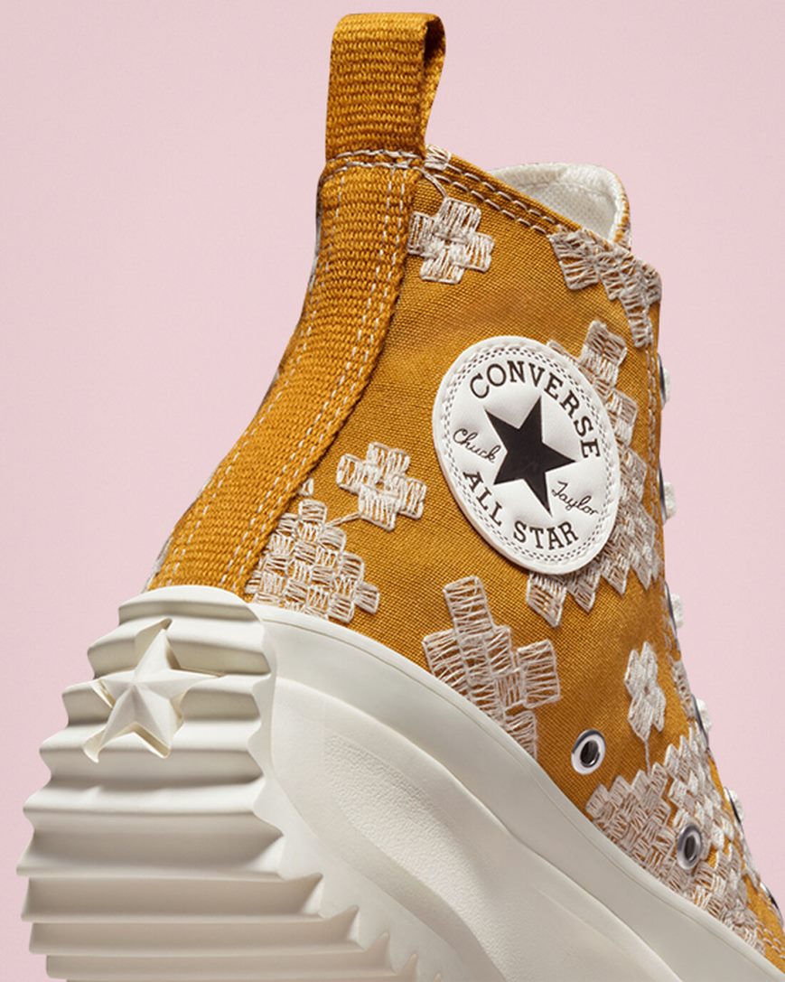 Topanky Na Platforme Converse Run Star Hike Tonal Embroidery Vysoke Panske Zlate | SK AEKHB5